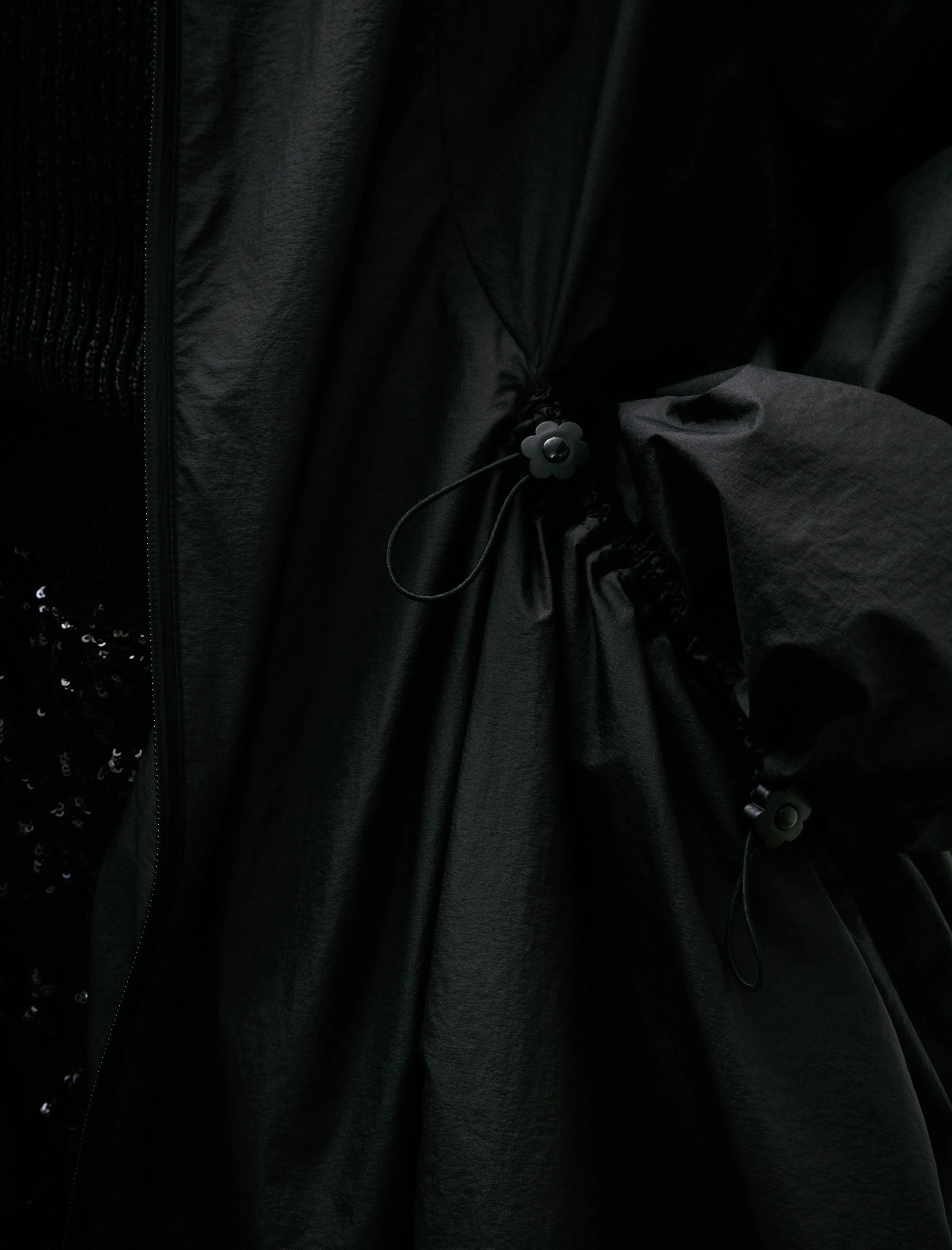 Amos Coat Embroidered Ripstop Black