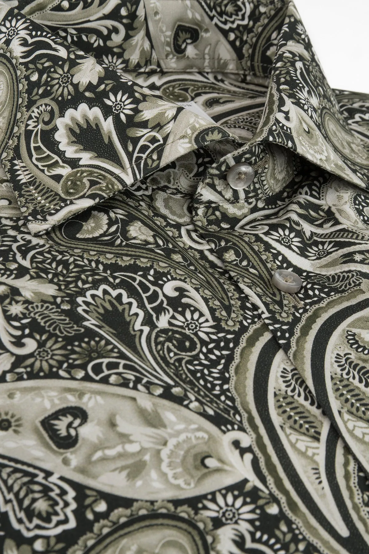 Green paisley printed regular fit shirt