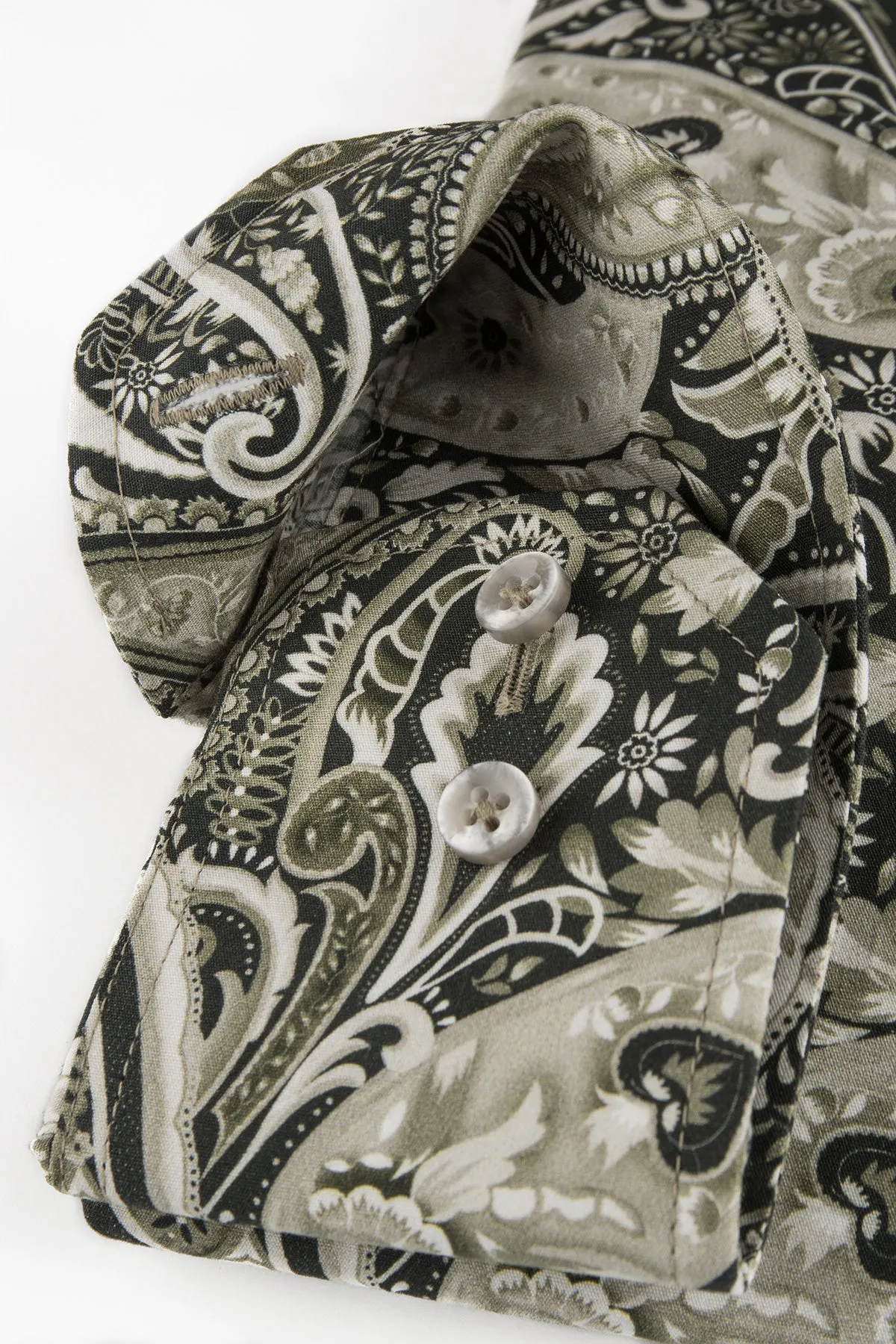 Green paisley printed regular fit shirt